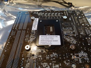 Fit sockets for heat-sink